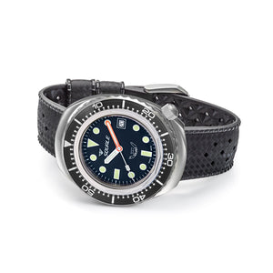 SQUALE 2002 - Black Round Dots